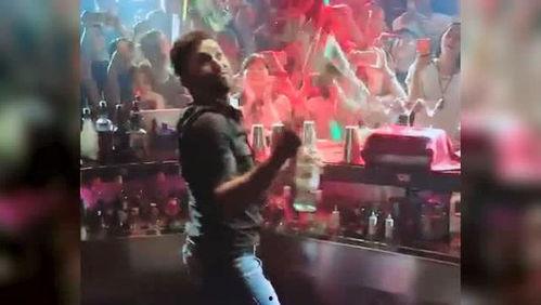 外国酒吧在线视频